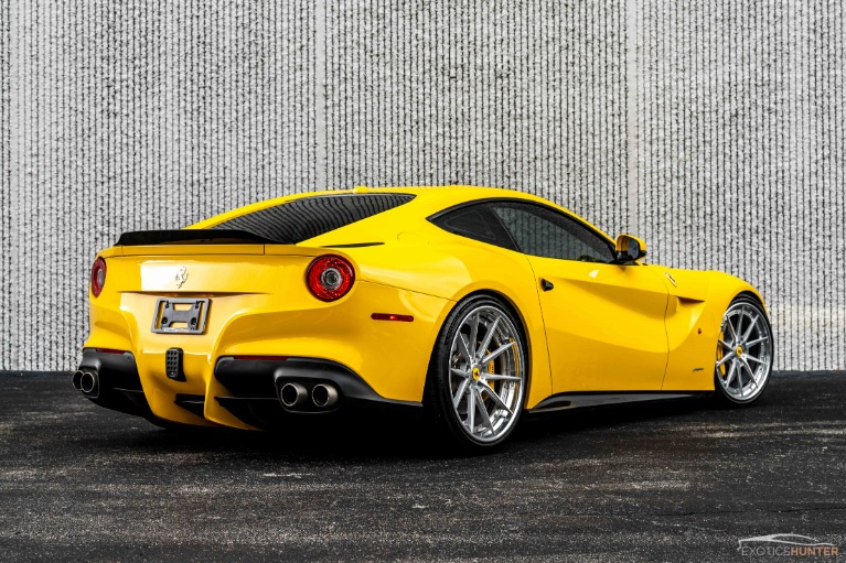 Used 2014 Ferrari F12 Berlinetta w/ INSANE $428K MSRP, Pass