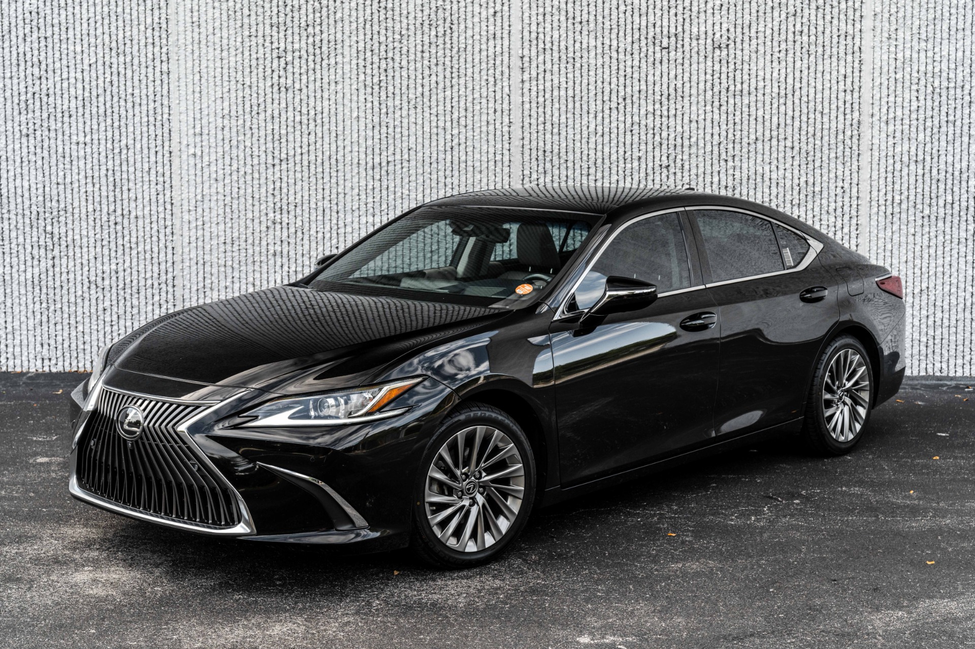 Used 2019 Lexus ES 350 Luxury For Sale (Sold) | Exotics Hunter Stock ...