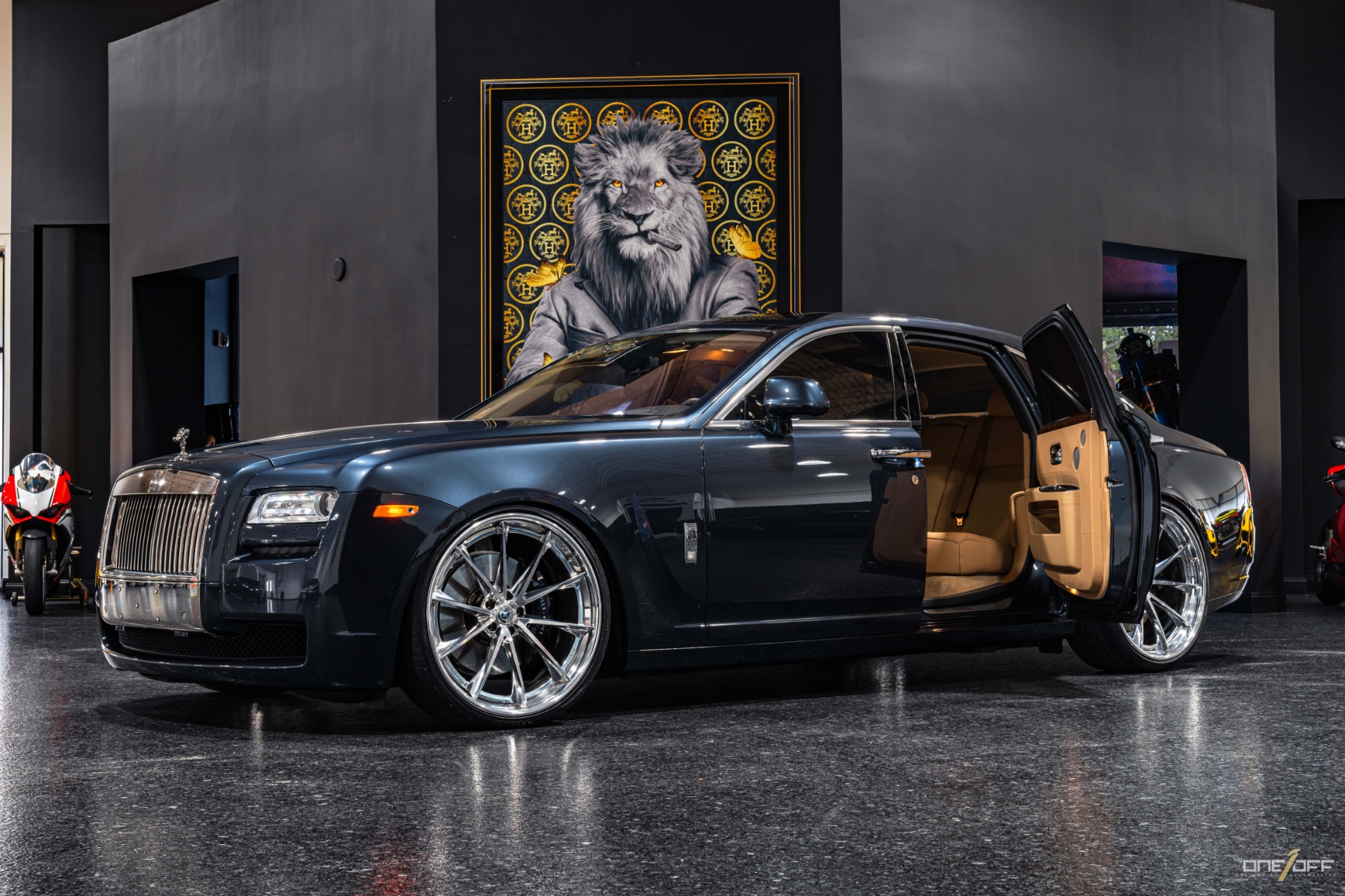 Bảng giá xe RollsRoyce cập nhật mới nhất năm 2022