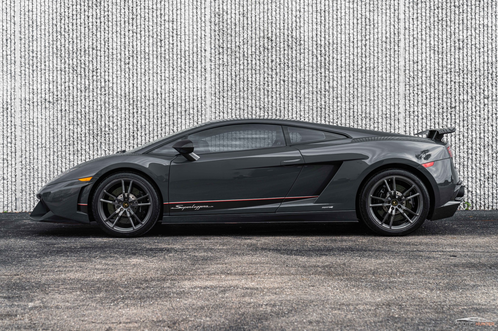 New 2012 Superleggera Owner (photos)