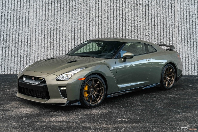 2021 Nissan GT-R T-Spec Debuts In Millennium Jade For US Market