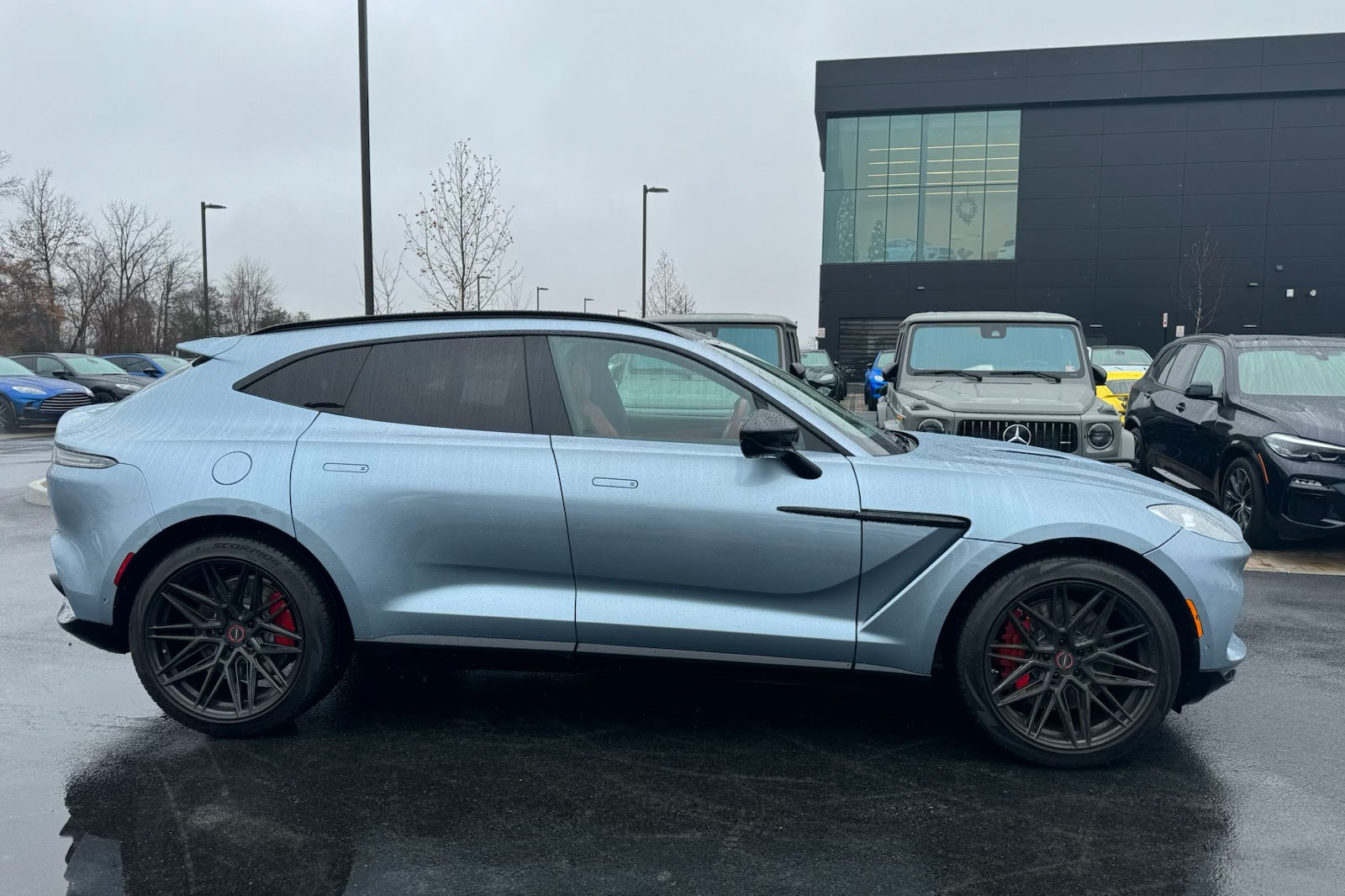 Used 2021 Aston Martin Dbx Lowered On 22 Vossen Forged Wheels + Huge 