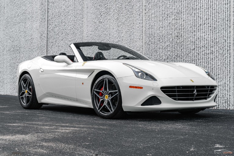 2017 Ferrari California T - White/Blue Sterling